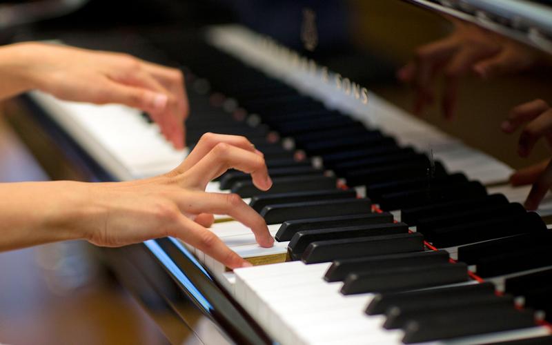 Clases de Piano en Tijuana • Cursos 2024 • BNA México