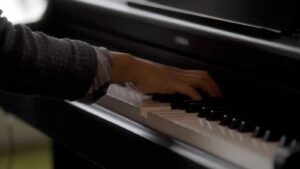 Serie Yamaha Arius – Pianos digitales…
