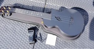 Ukeleles Enya Nova