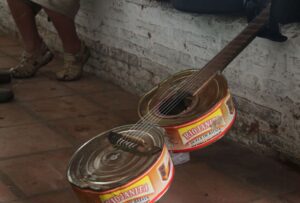 Violines Reciclados